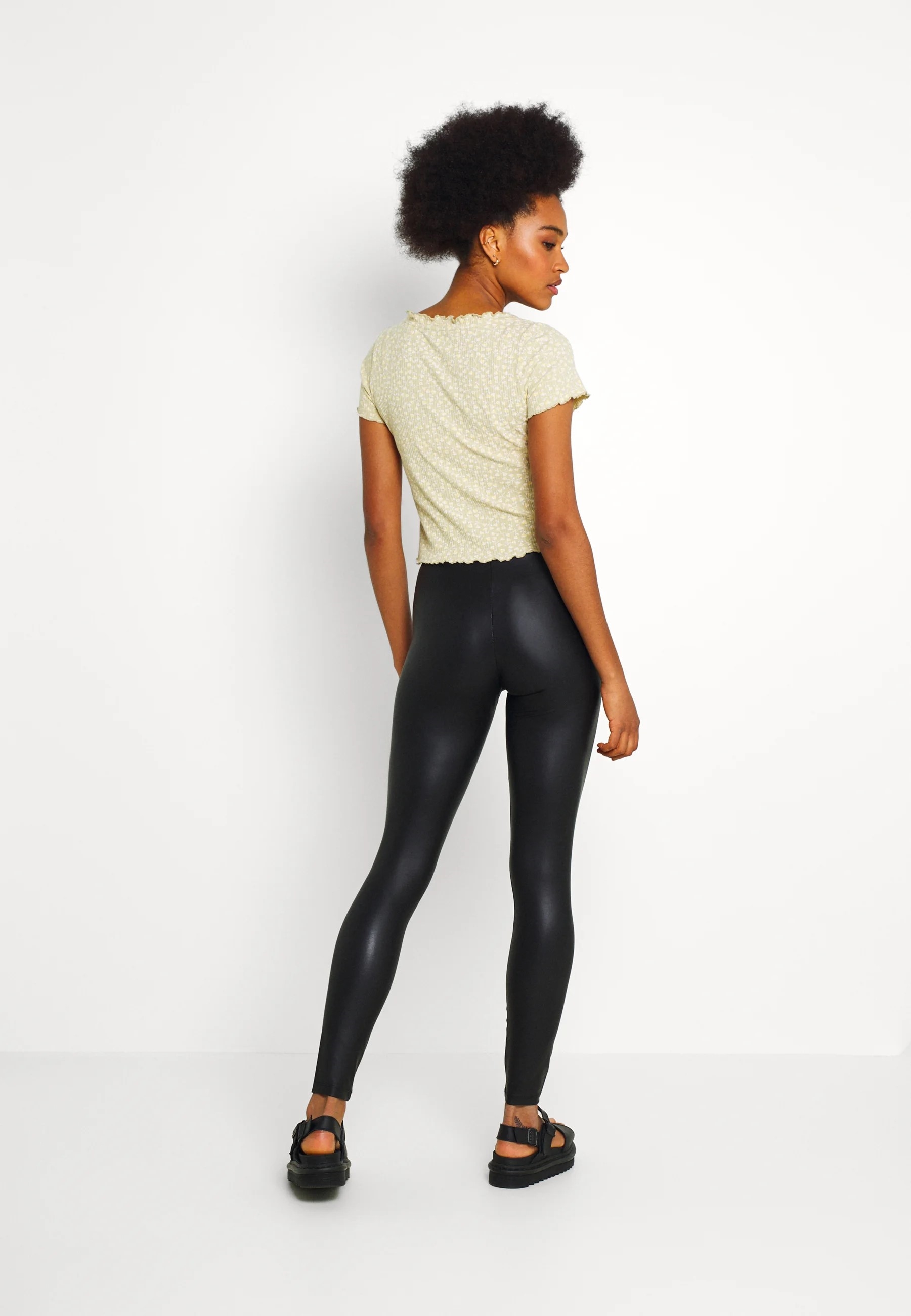 Pieces Leggings