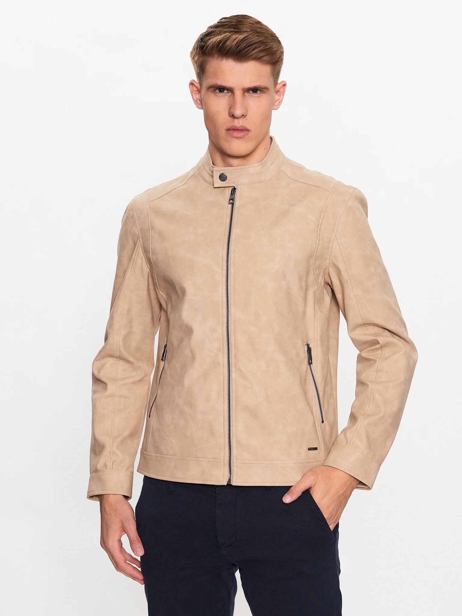 Guess Faux