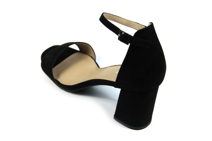 ABOUT YOU Sandals