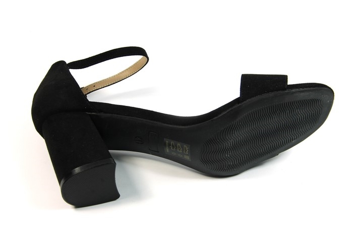ABOUT YOU Sandals