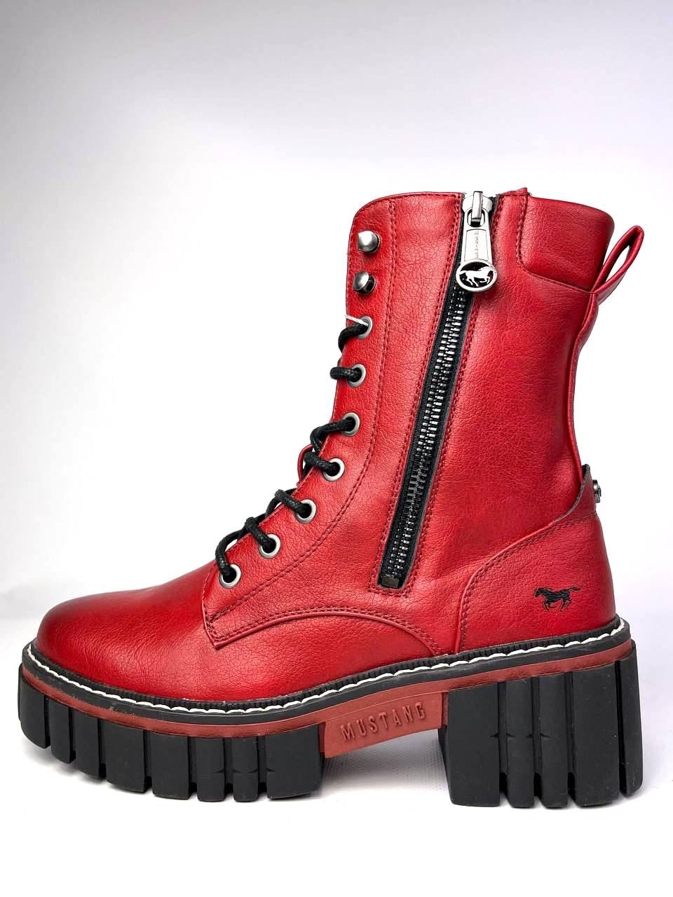 Mustang Boots
