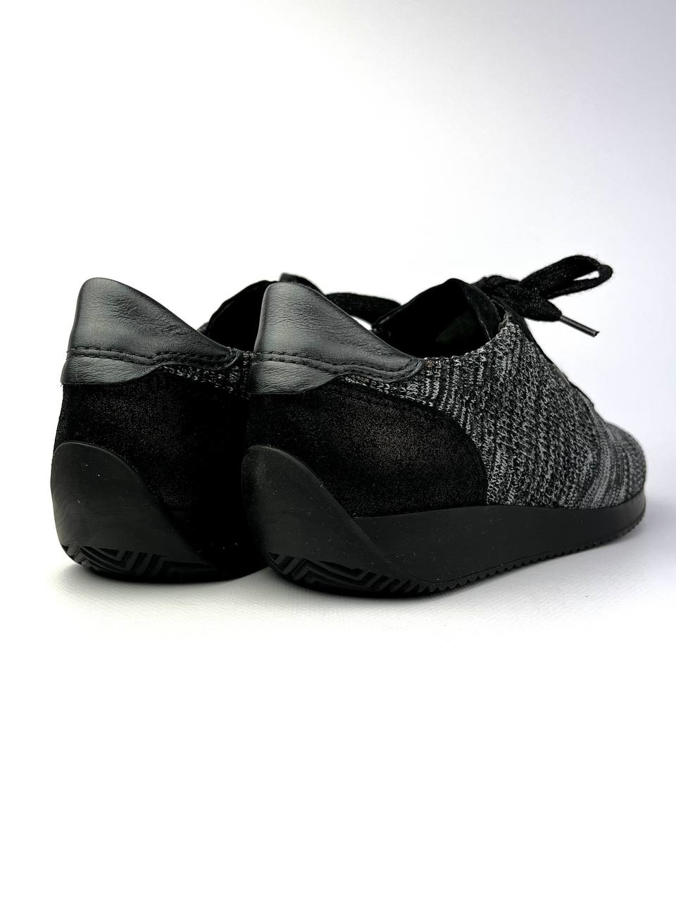 Ara sneakers