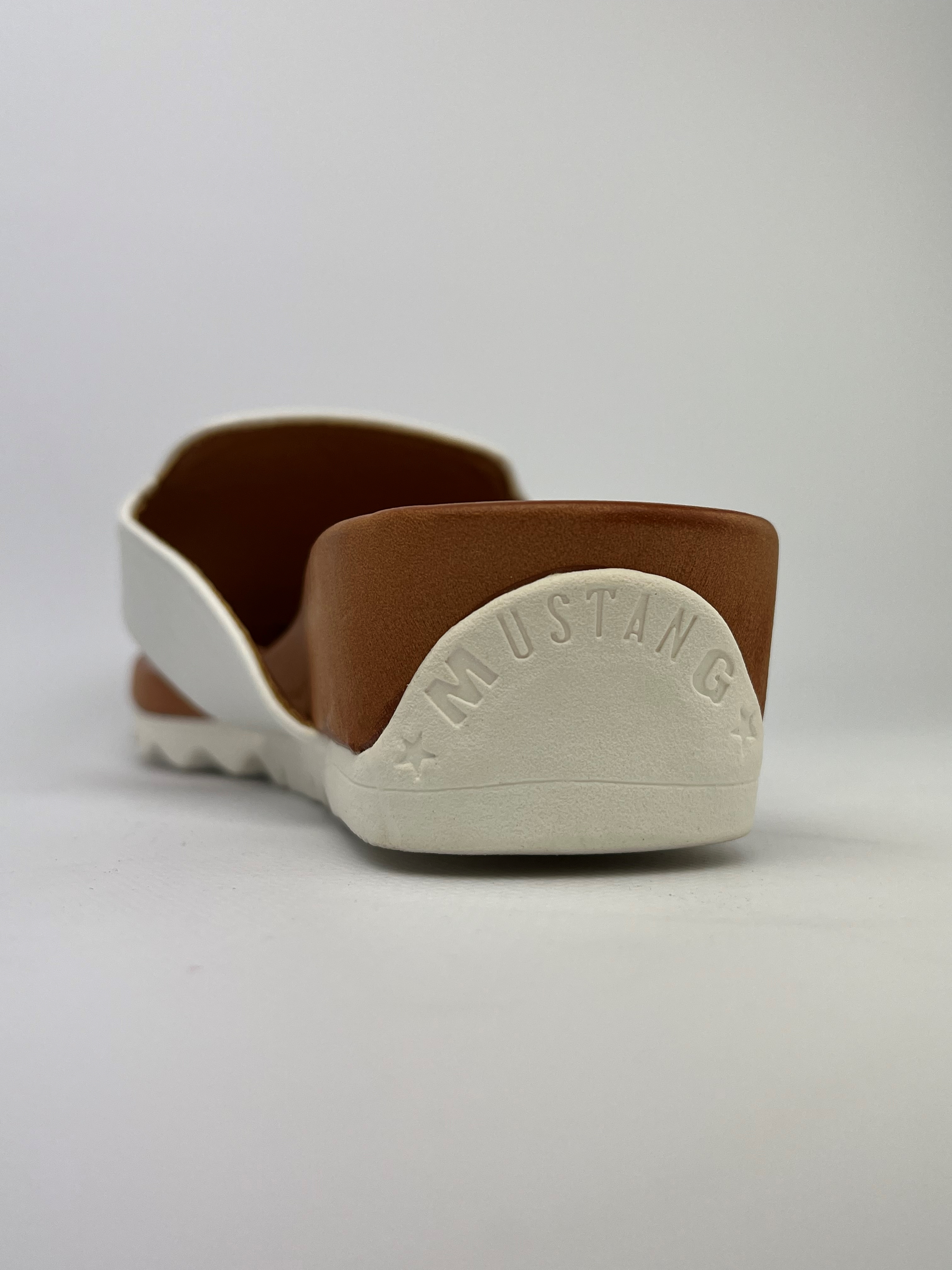 Mustang sandals