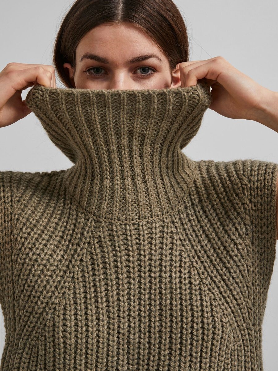 Knitted vest YASLIP